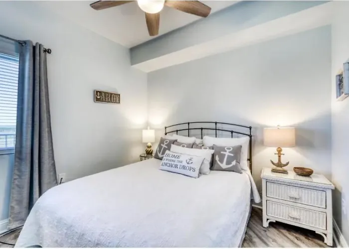 Lighthouse 1115 On The 3br 3ba * Gulf Shores